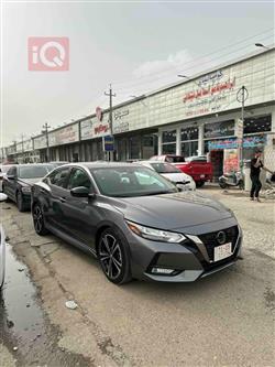 نیسان سێنترا